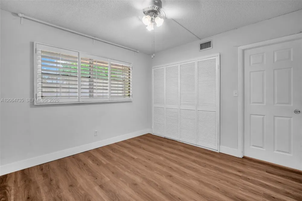 301 NW 76th Ave #102 Margate, FL 33063