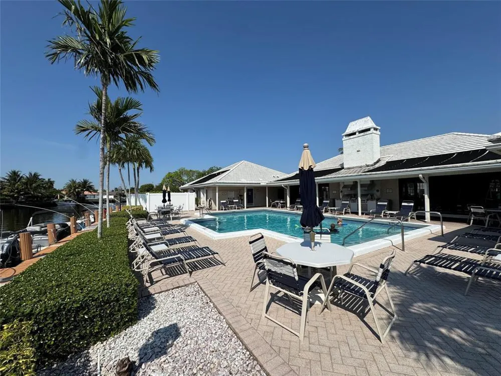 140 CYPRESS CLUB DRIVE #407 Pompano Beach, FL 33060