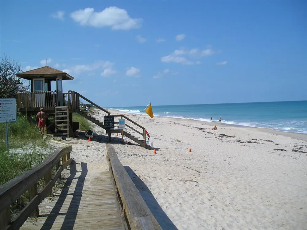 1809 21ST AVENUE Vero Beach, FL 32960