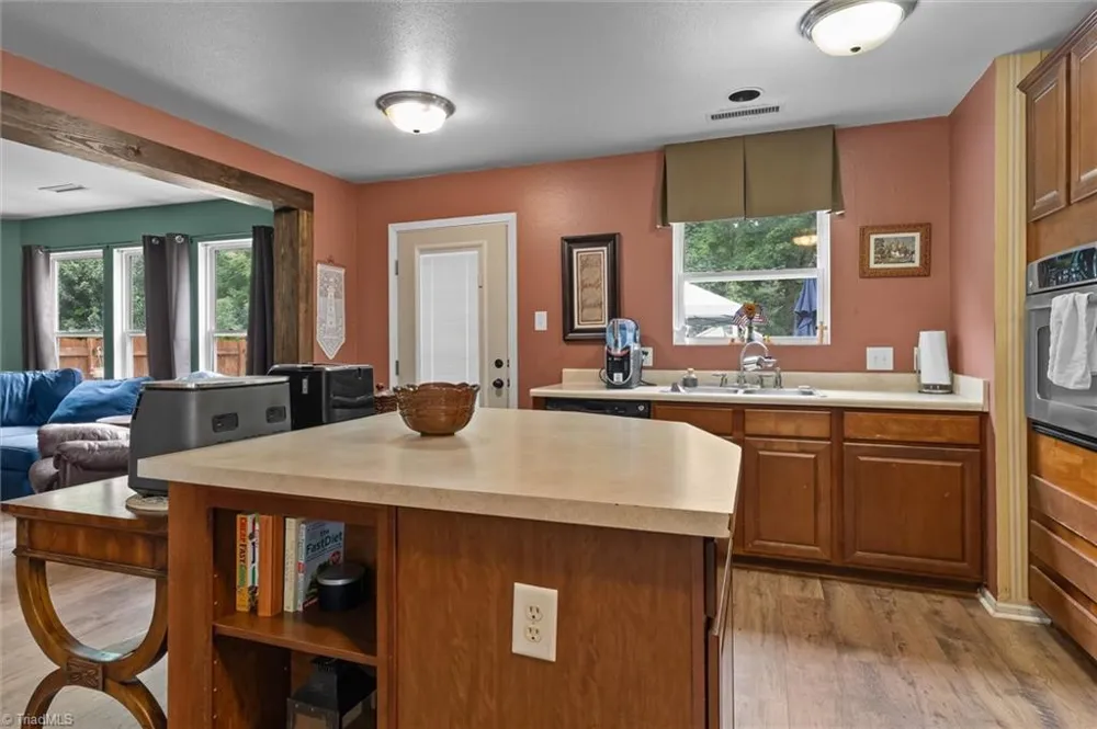 810 Bitting Hall Drive Rural Hall, NC 27045