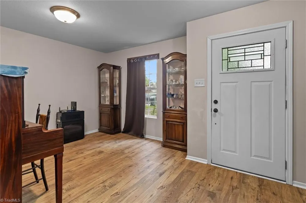 810 Bitting Hall Drive Rural Hall, NC 27045