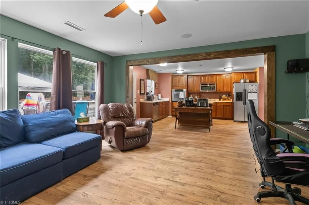 810 Bitting Hall Drive Rural Hall, NC 27045