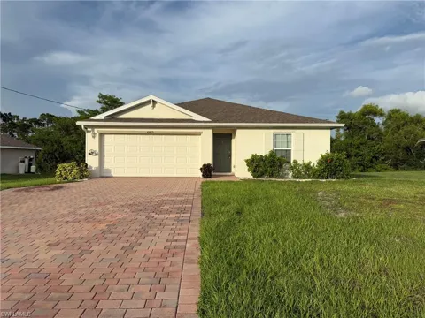 4409 Garden Boulevard