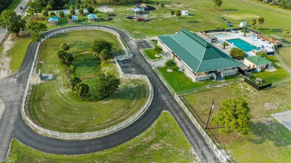 151 Horse Club Avenue Clewiston, FL 33440