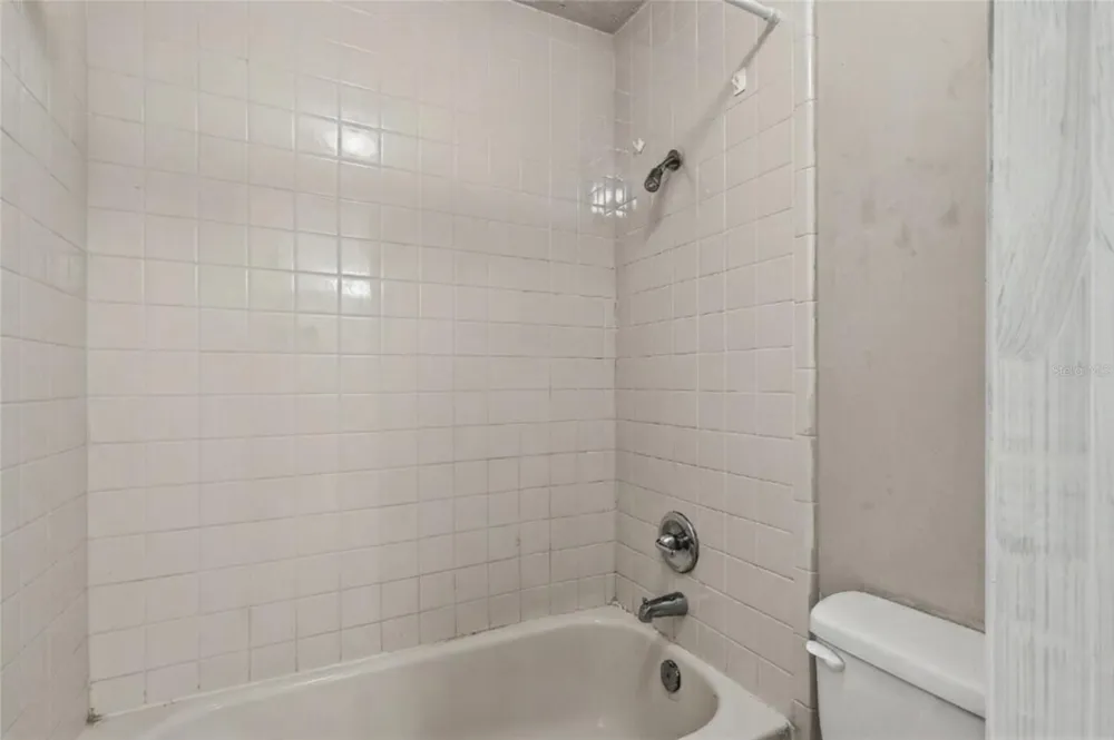 2939 DANFORTH DRIVE Orlando, FL 32818