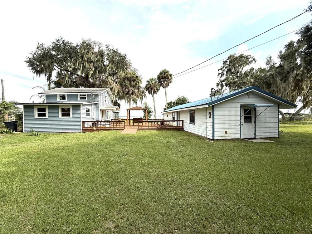 1973 LAKE REEDY BOULEVARD Frostproof, FL 33843