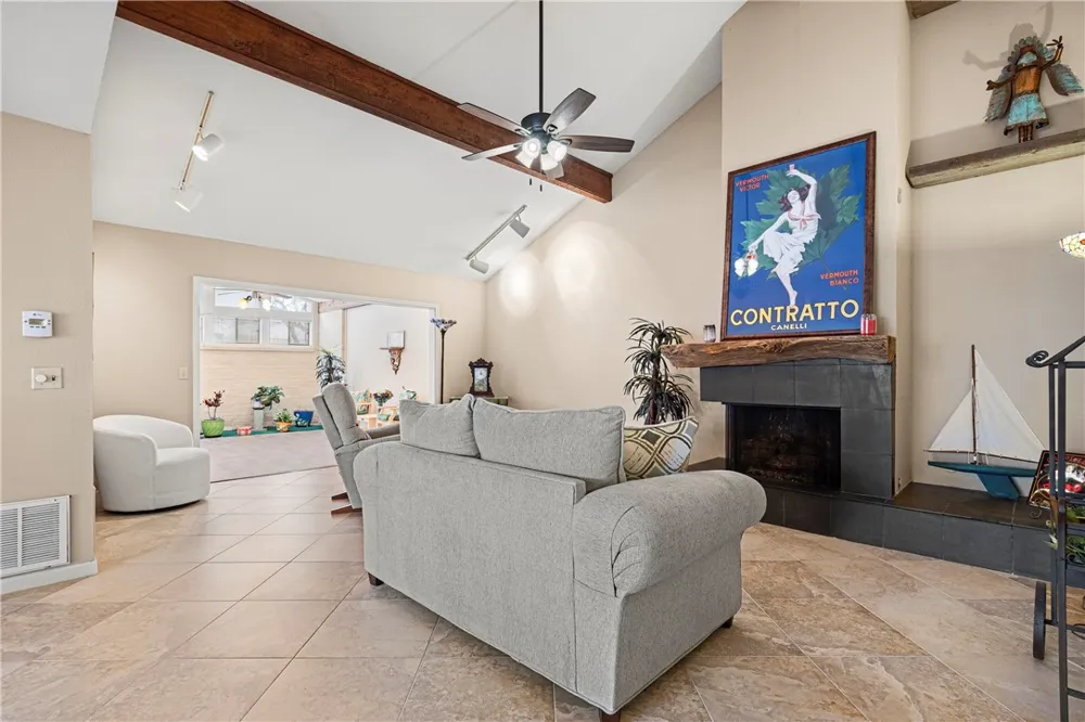 136 Lake Shore Drive #136 Corpus Christi, TX 78413