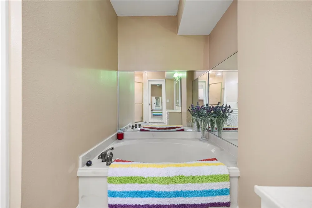 136 Lake Shore Drive #136 Corpus Christi, TX 78413