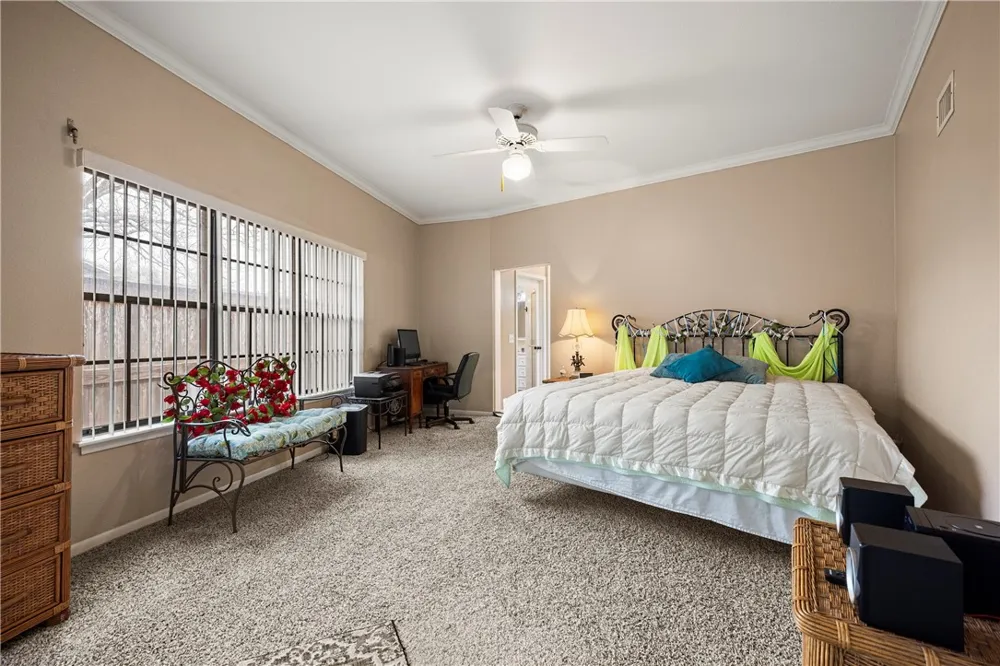 136 Lake Shore Drive #136 Corpus Christi, TX 78413