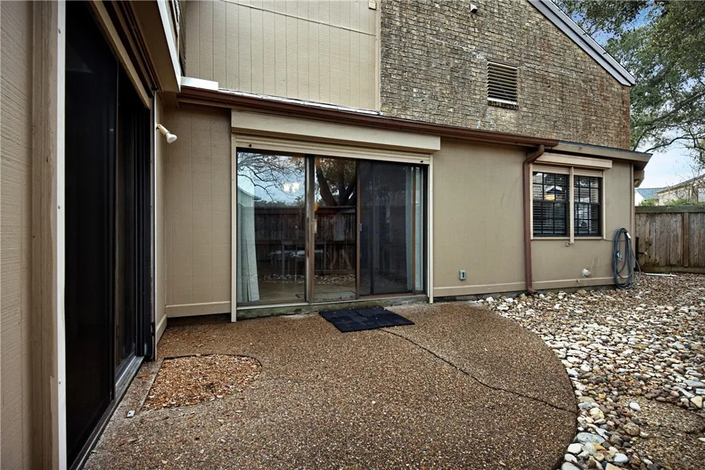 136 Lake Shore Drive #136 Corpus Christi, TX 78413