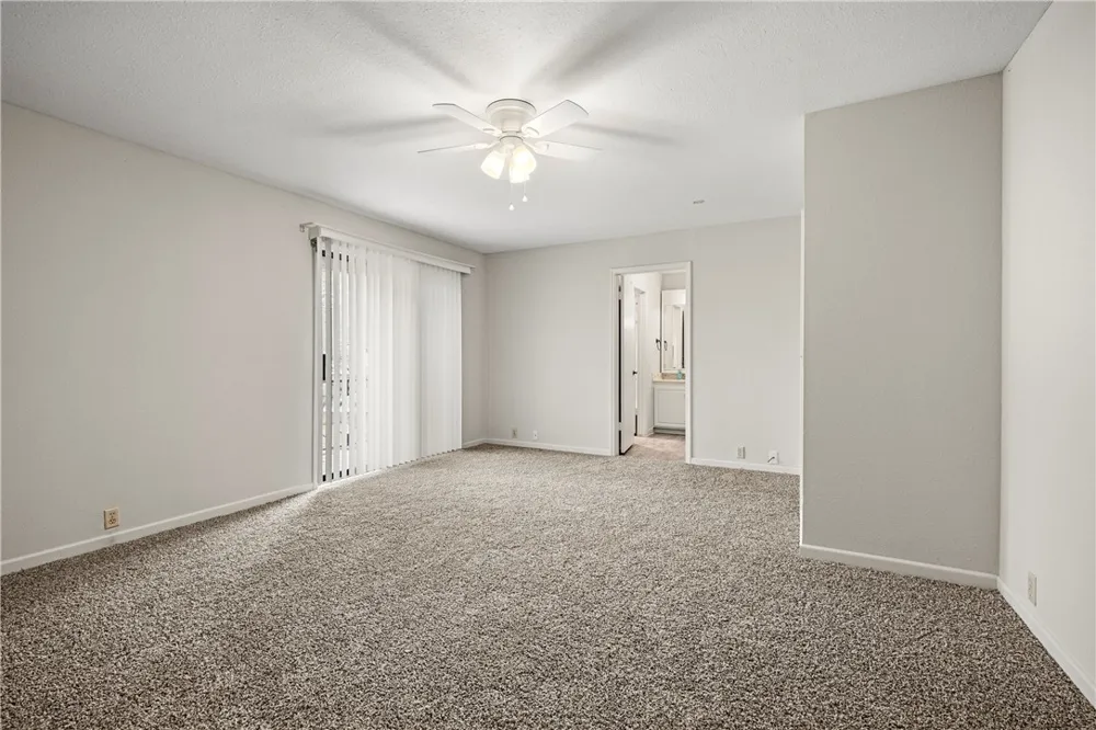 136 Lake Shore Drive #136 Corpus Christi, TX 78413