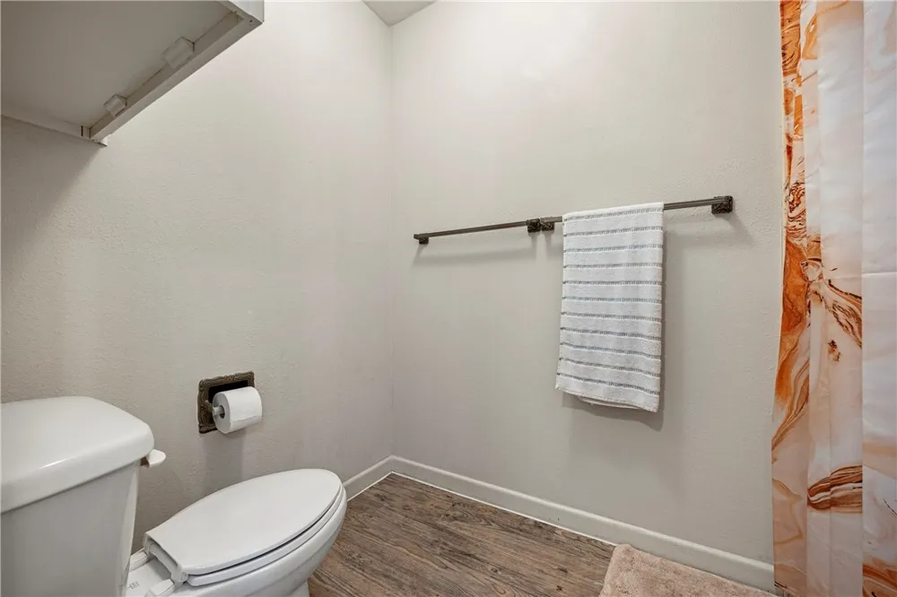 136 Lake Shore Drive #136 Corpus Christi, TX 78413