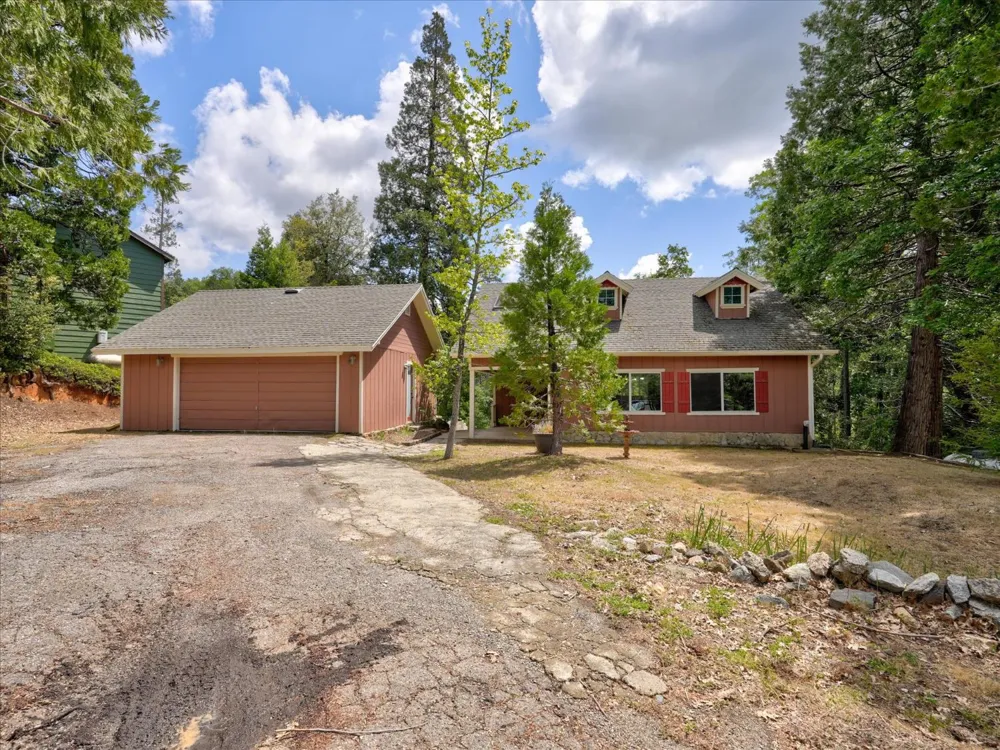 60036 Cascadel Drive S North Fork, CA 93643