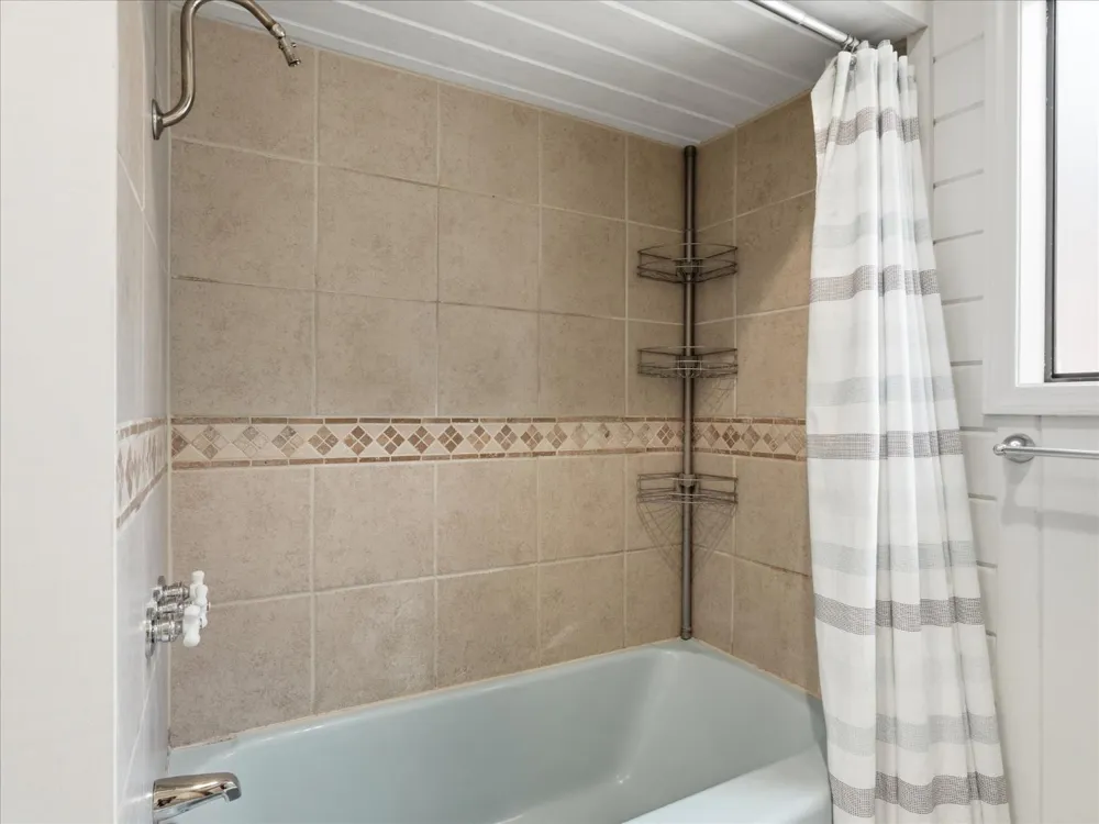60036 Cascadel Drive S North Fork, CA 93643
