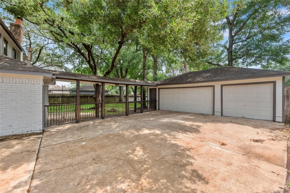 16325 St Helier Street Jersey Village, TX 77040