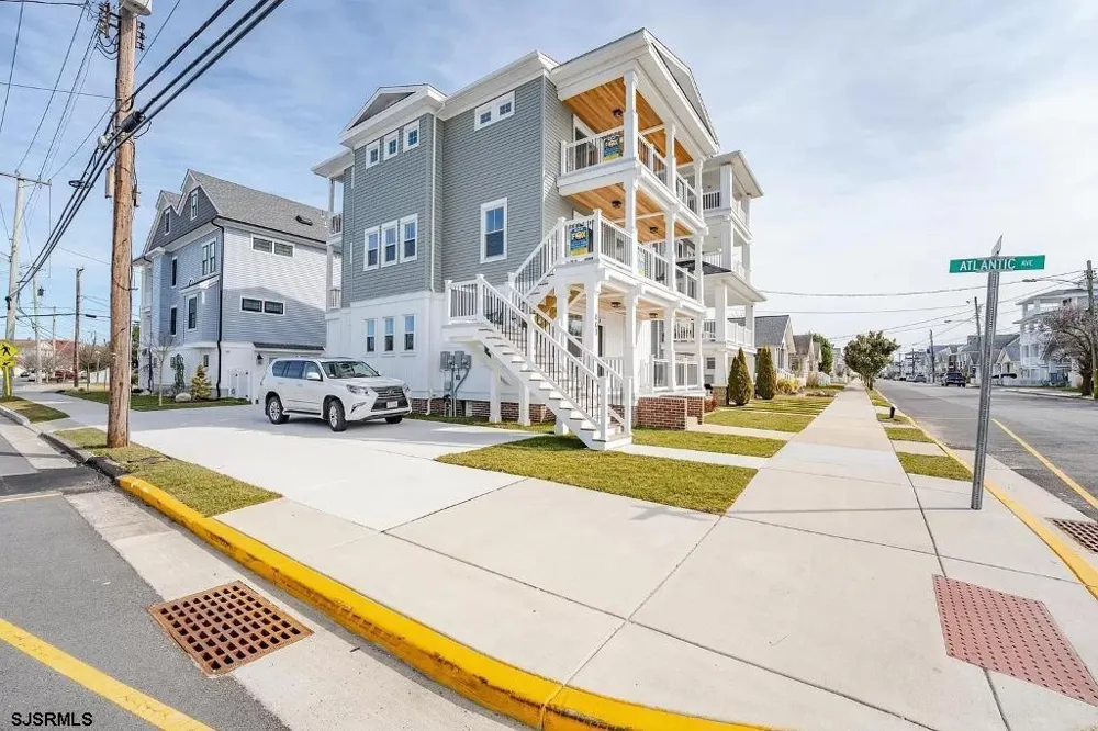 801 Stenton Pl Ocean City, NJ 08226