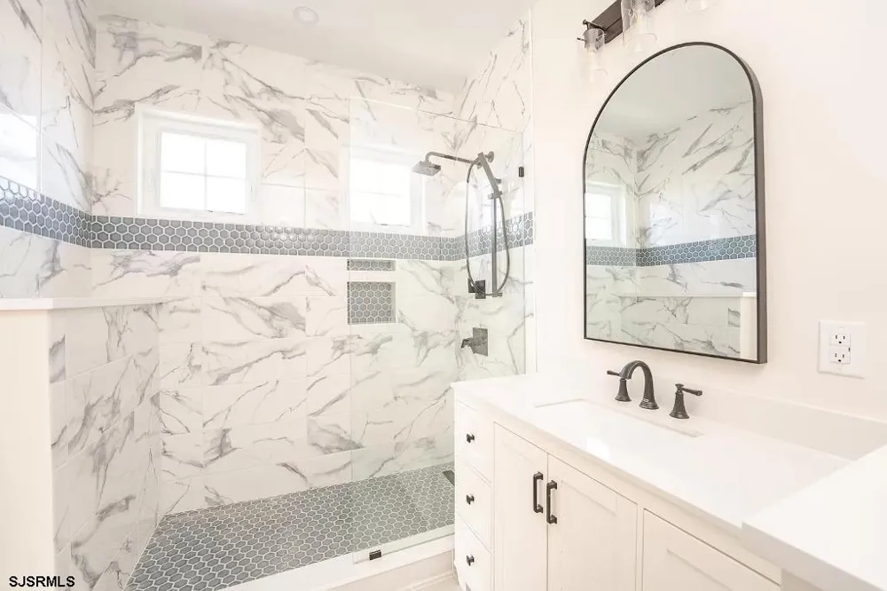 801 Stenton Pl Ocean City, NJ 08226