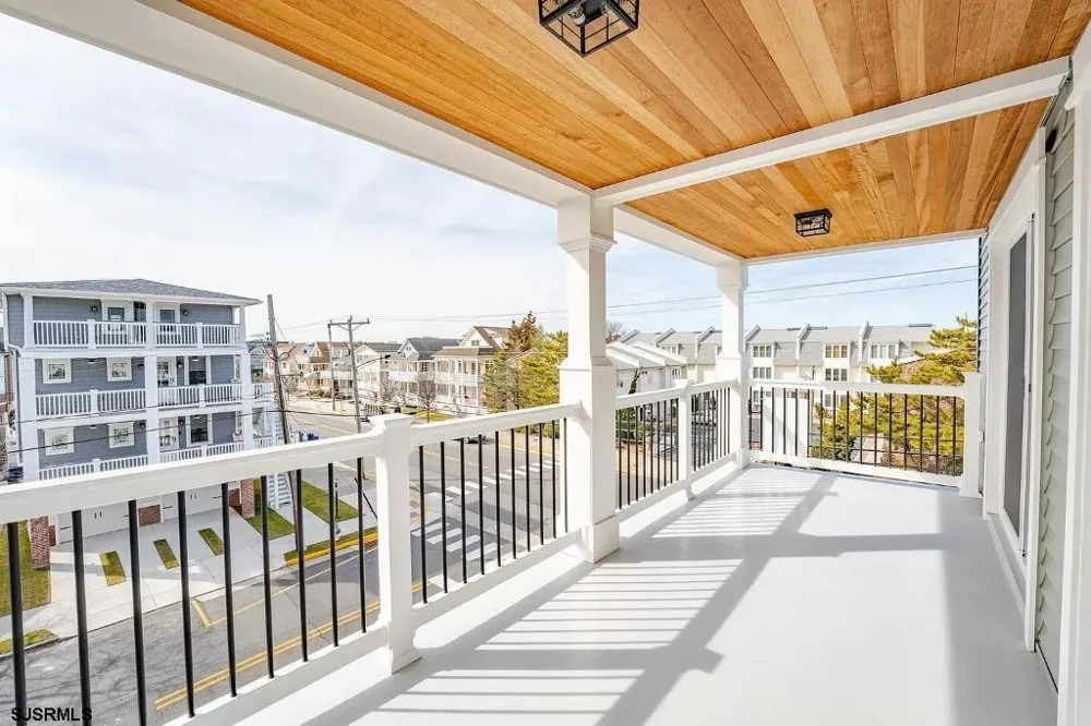 801 Stenton Pl Ocean City, NJ 08226
