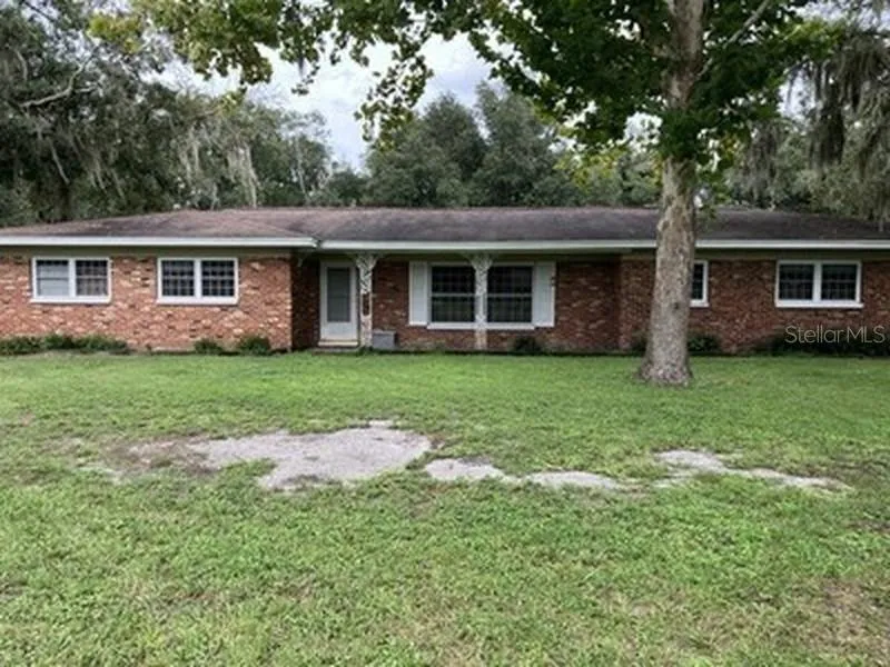 3425 HOLLAND DRIVE Brandon, FL 33511