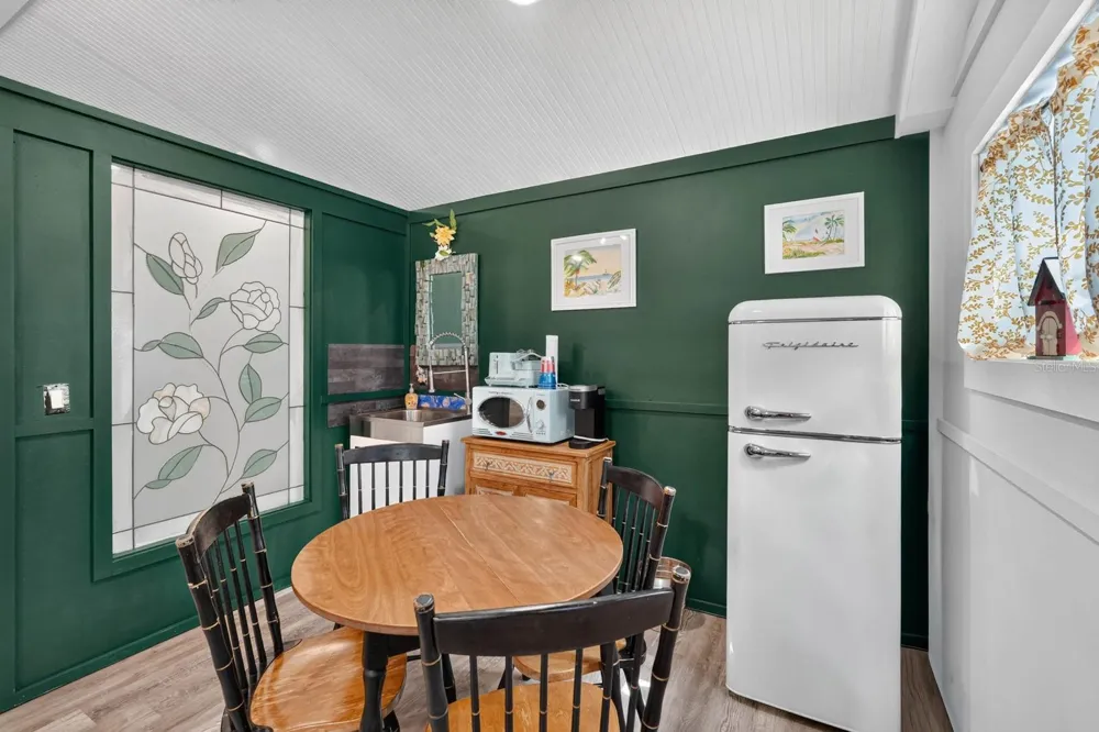 31 SANFORD STREET St Augustine, FL 32084
