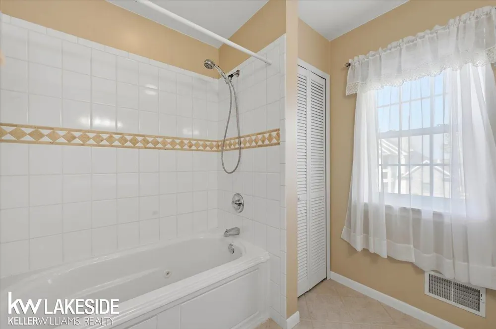 7080 Sax Street Clay Township, MI 48028