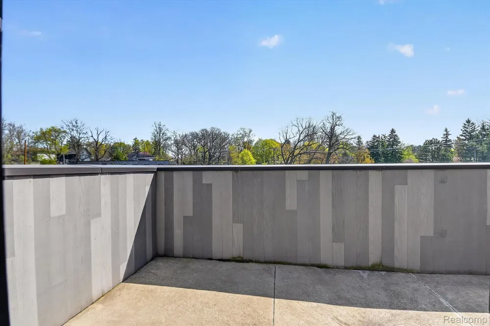 804 Main Street #3A Rochester City, MI 48307