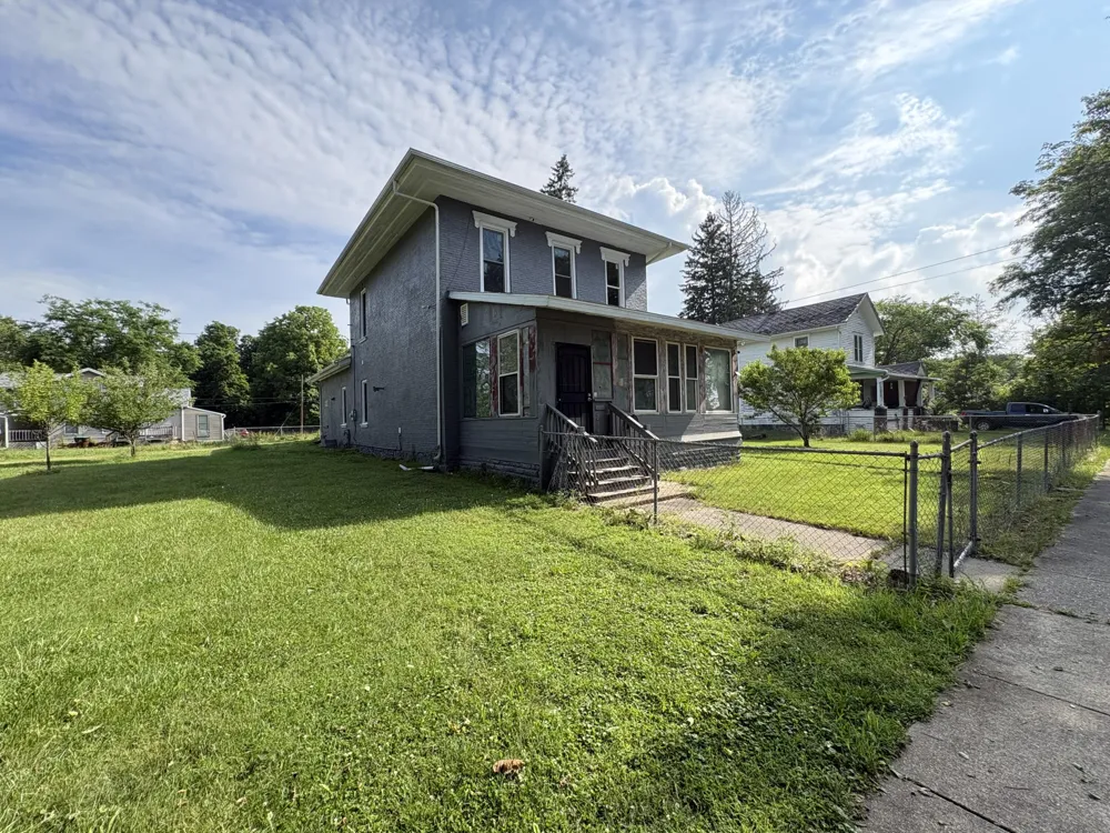 216 W Chestnut Street Albion City, MI 49224