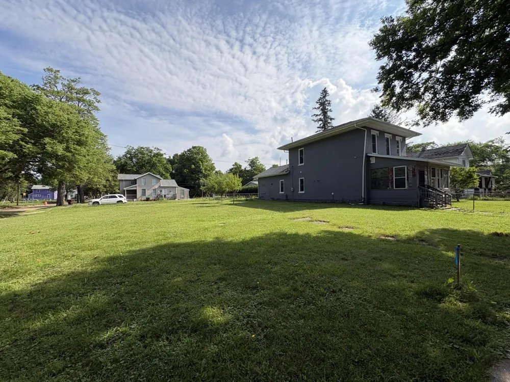 216 W Chestnut Street Albion City, MI 49224