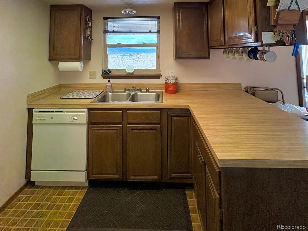 19750 US HWY. 285 Nathrop, CO 81236