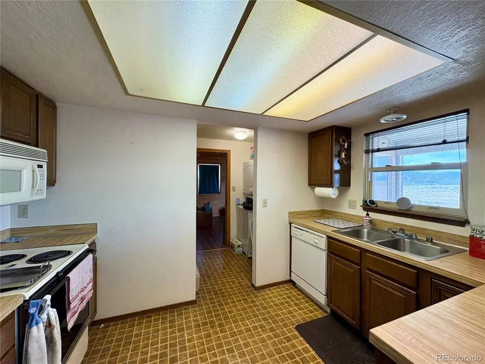 19750 US HWY. 285 Nathrop, CO 81236