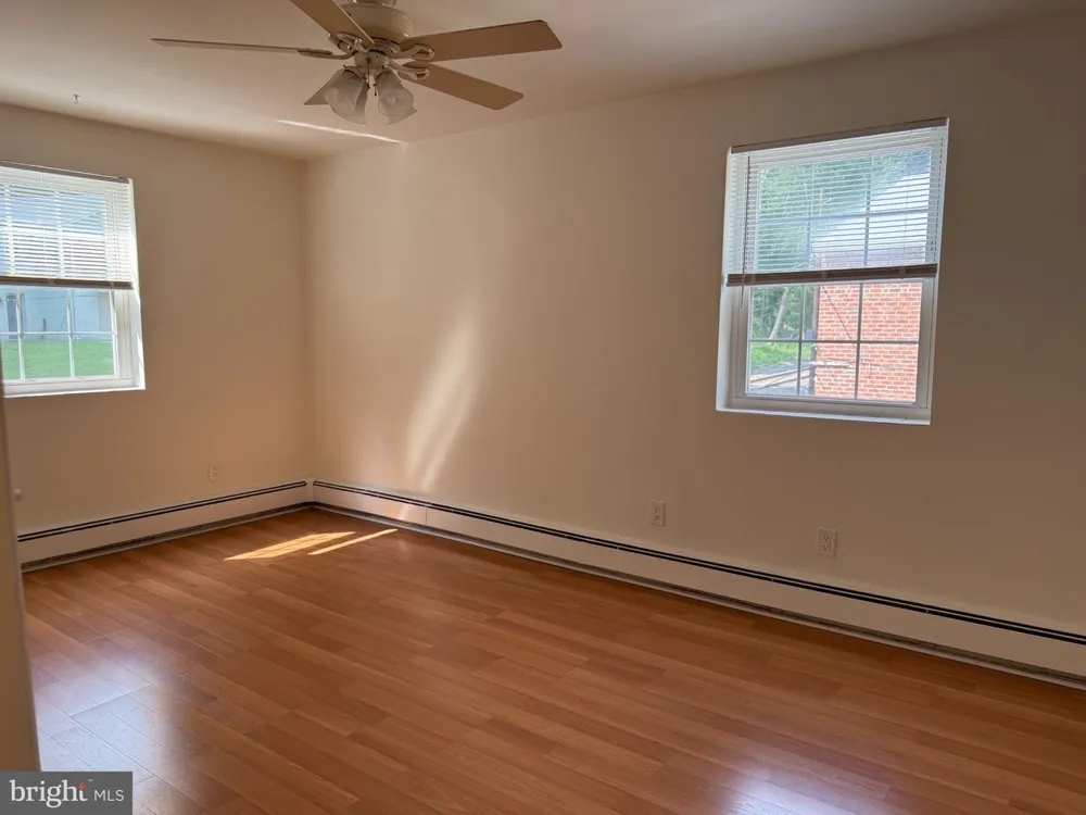 512 STIDMAN DRIVE #D-3 Springfield, PA 19064