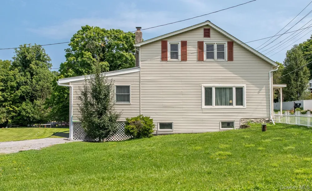 5915-5917 RT-82 Stanfordville, NY 12581