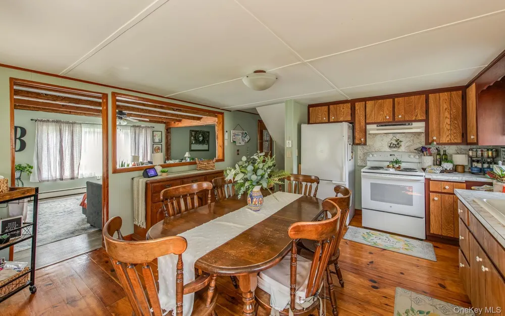 5915-5917 RT-82 Stanfordville, NY 12581