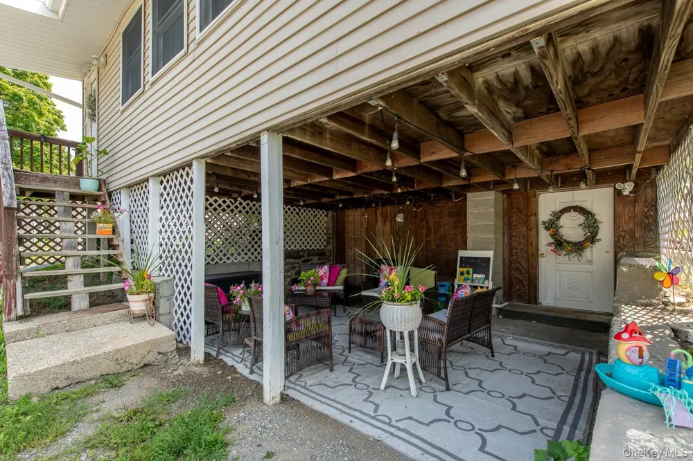 5915-5917 RT-82 Stanfordville, NY 12581