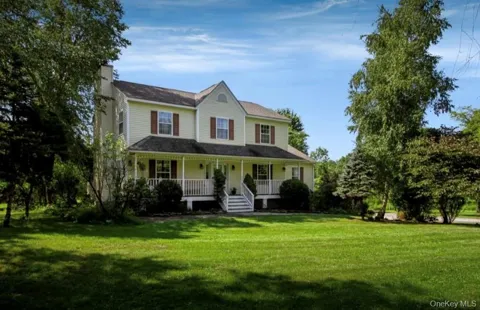 28 Church Farm Road