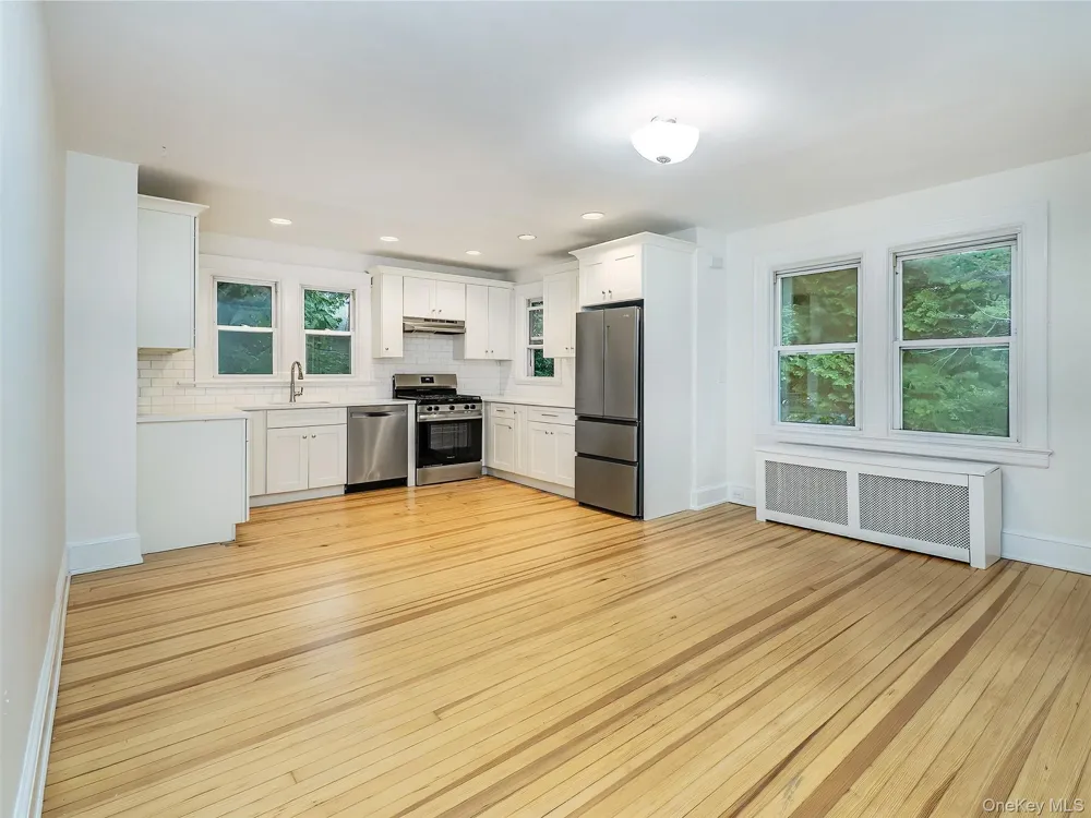 5 Titus Road #2 Glen Cove, NY 11542
