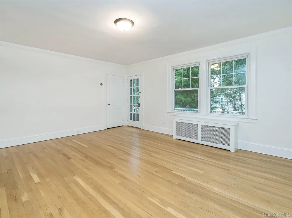 5 Titus Road #2 Glen Cove, NY 11542