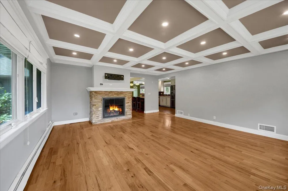 236 Westlake Drive Valhalla, NY 10595
