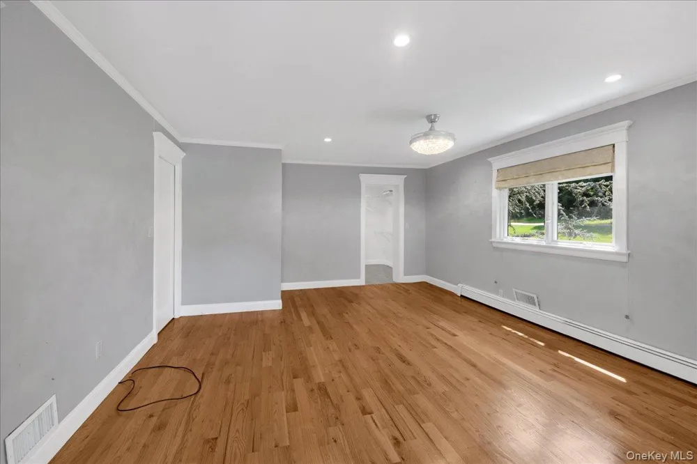 236 Westlake Drive Valhalla, NY 10595