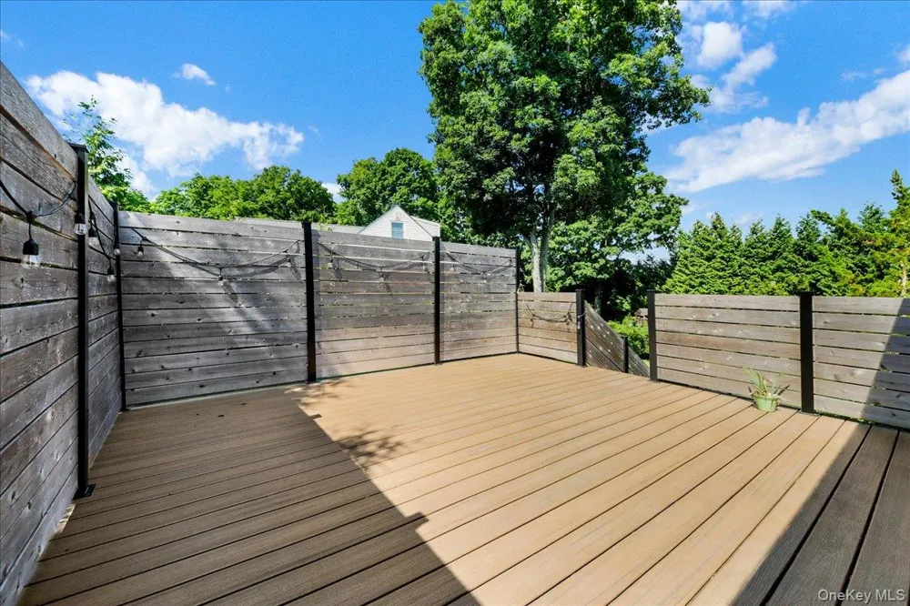 236 Westlake Drive Valhalla, NY 10595