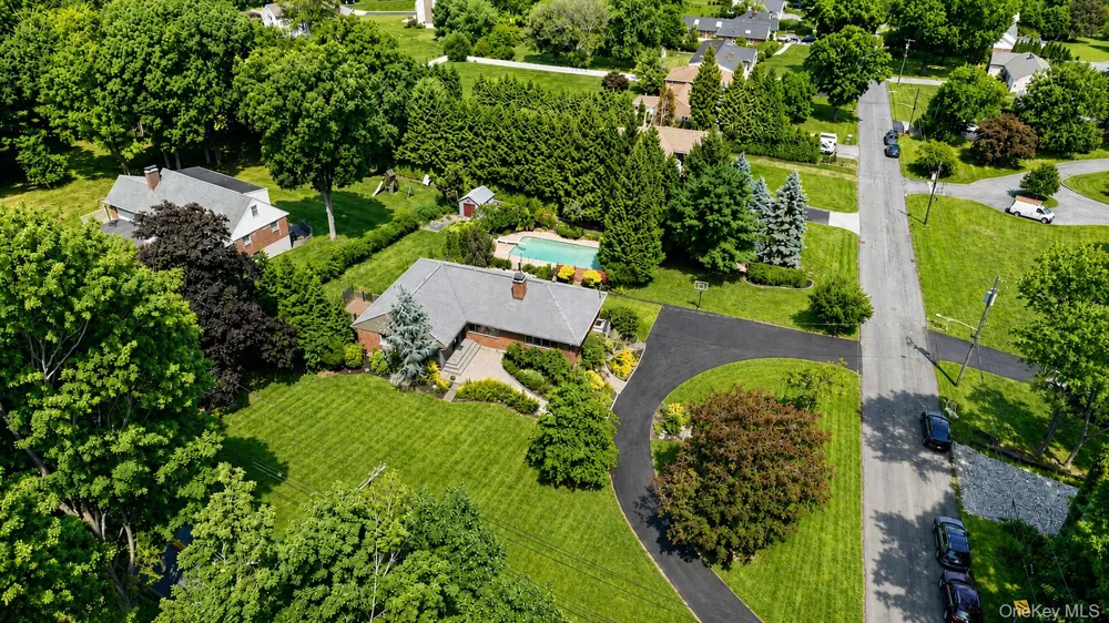 236 Westlake Drive Valhalla, NY 10595