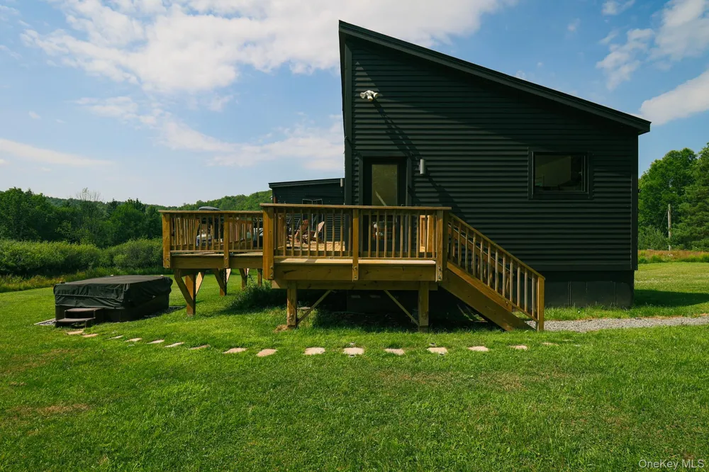 12 Durr Road Jeffersonville, NY 12748