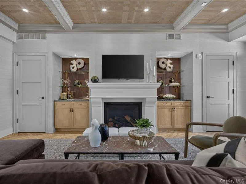122 Regent Street #3 Call Listing Agent, NY 12866