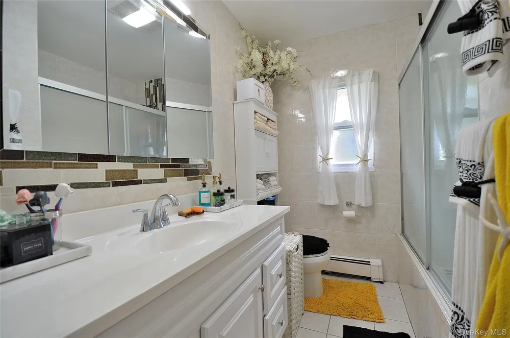 831 Shell Street Baldwin, NY 11510