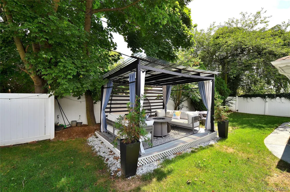 831 Shell Street Baldwin, NY 11510