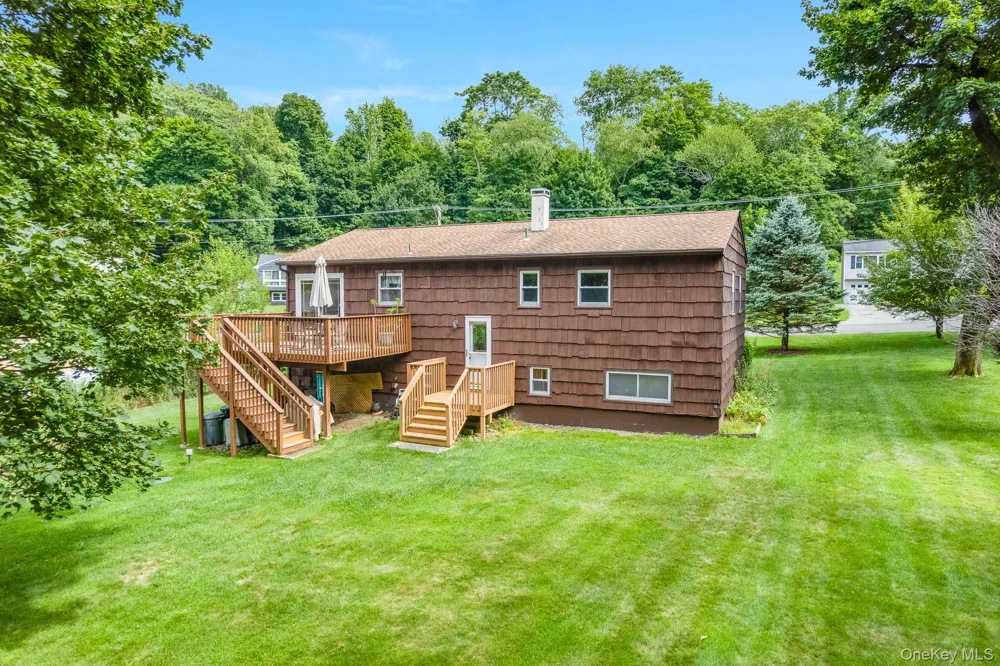 26 Bowdoin Lane Wappingers Falls, NY 12590