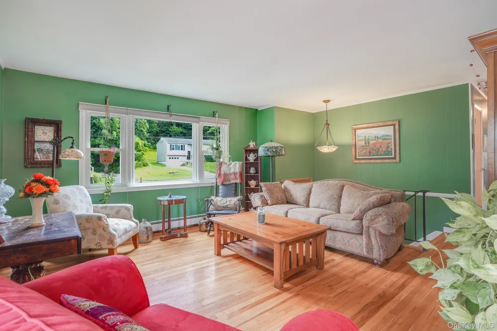 26 Bowdoin Lane Wappingers Falls, NY 12590
