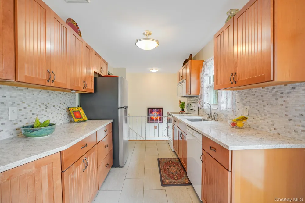 26 Bowdoin Lane Wappingers Falls, NY 12590