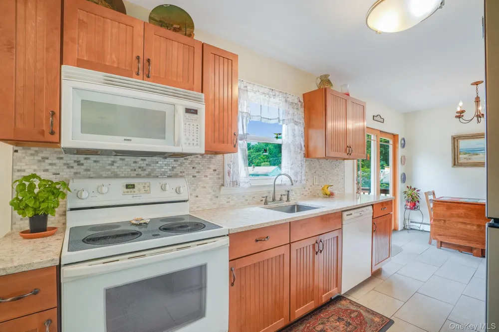 26 Bowdoin Lane Wappingers Falls, NY 12590