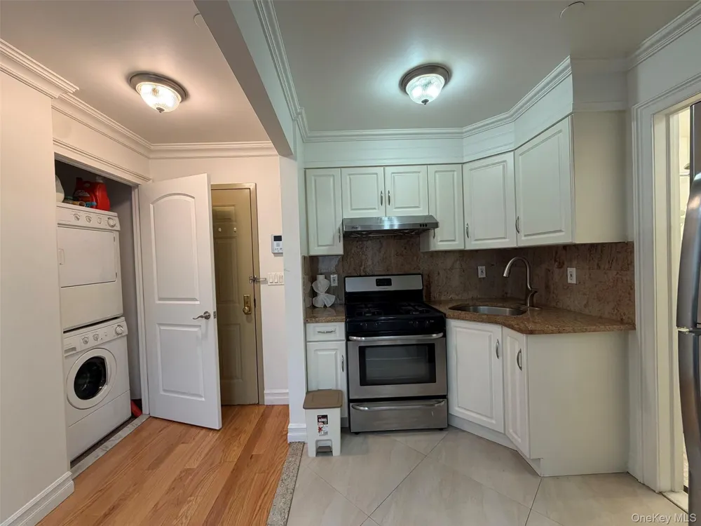 40-45 68th Street #2 Woodside, NY 11377